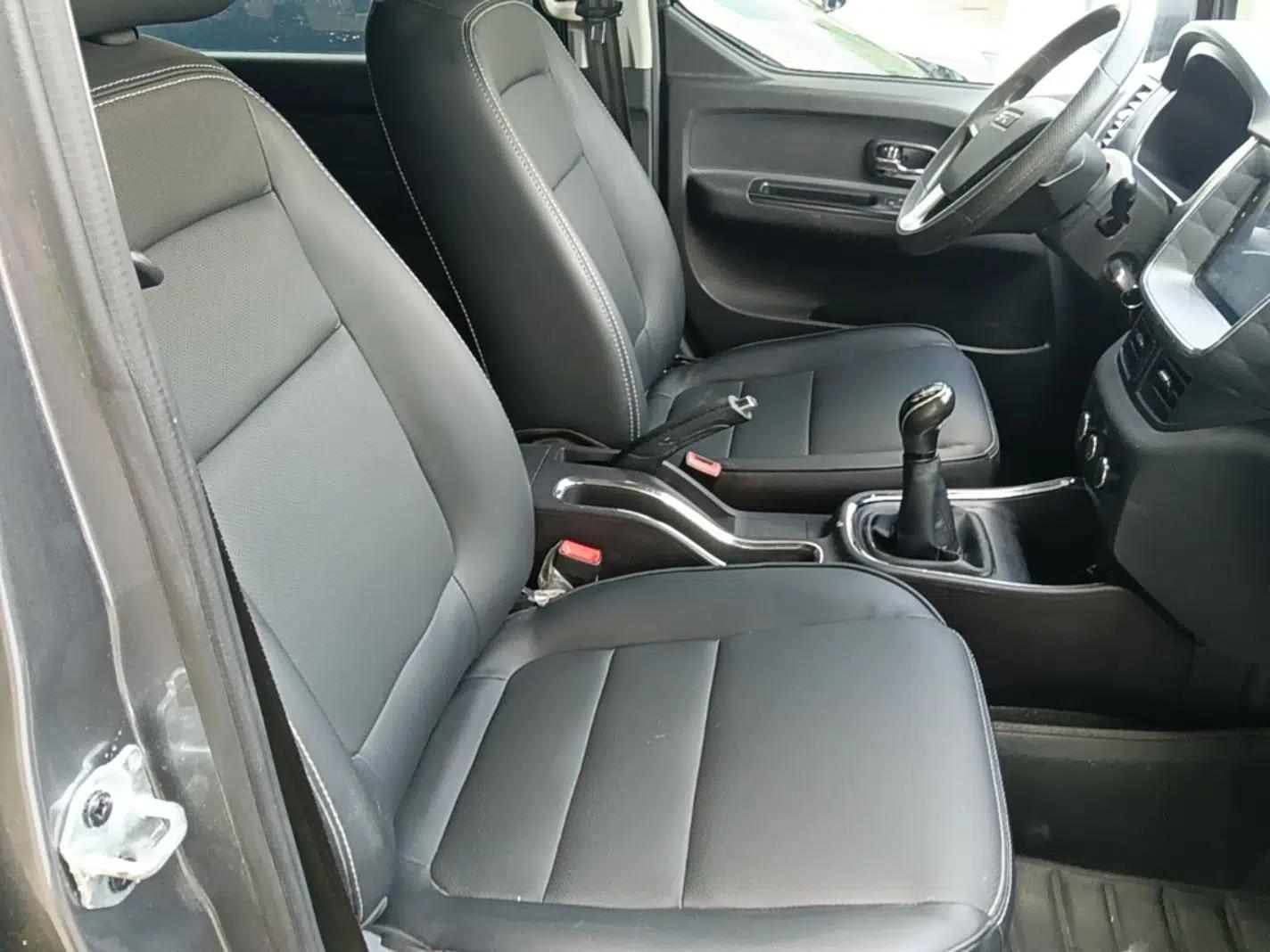 Jinbei Gold Hiace 2023 1.5L Passenger Van Travel Lion 5/6/7-Seater with Central Air Conditioning — миниатюра 19