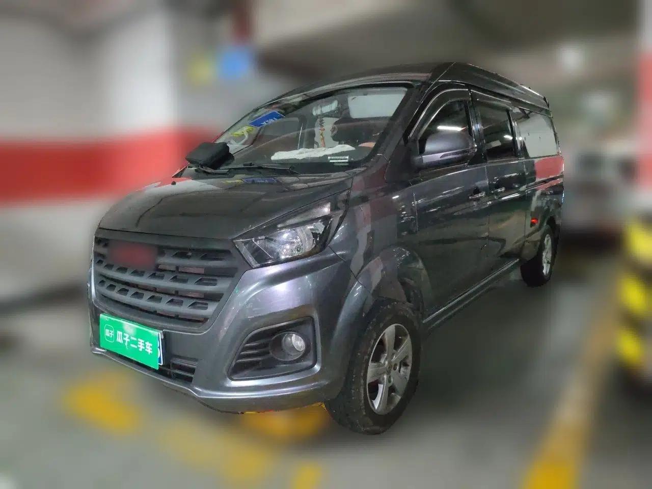 Jinbei Gold Hiace 2021 1.5L Passenger Van Travel Lion 6-Seater — миниатюра 1