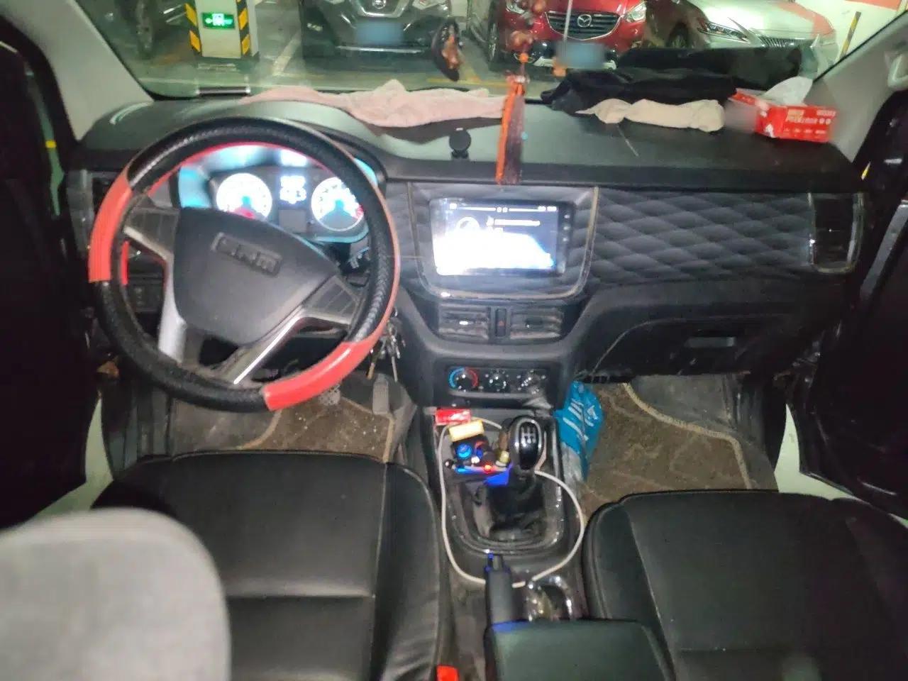 Jinbei Gold Hiace 2021 1.5L Passenger Van Travel Lion 6-Seater — миниатюра 9