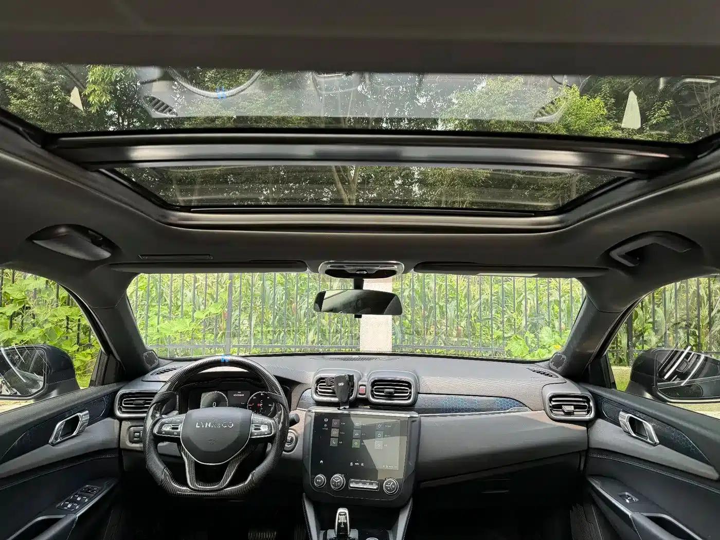 Lynk & Co 03 PHEV 2021 1.5T — миниатюра 13