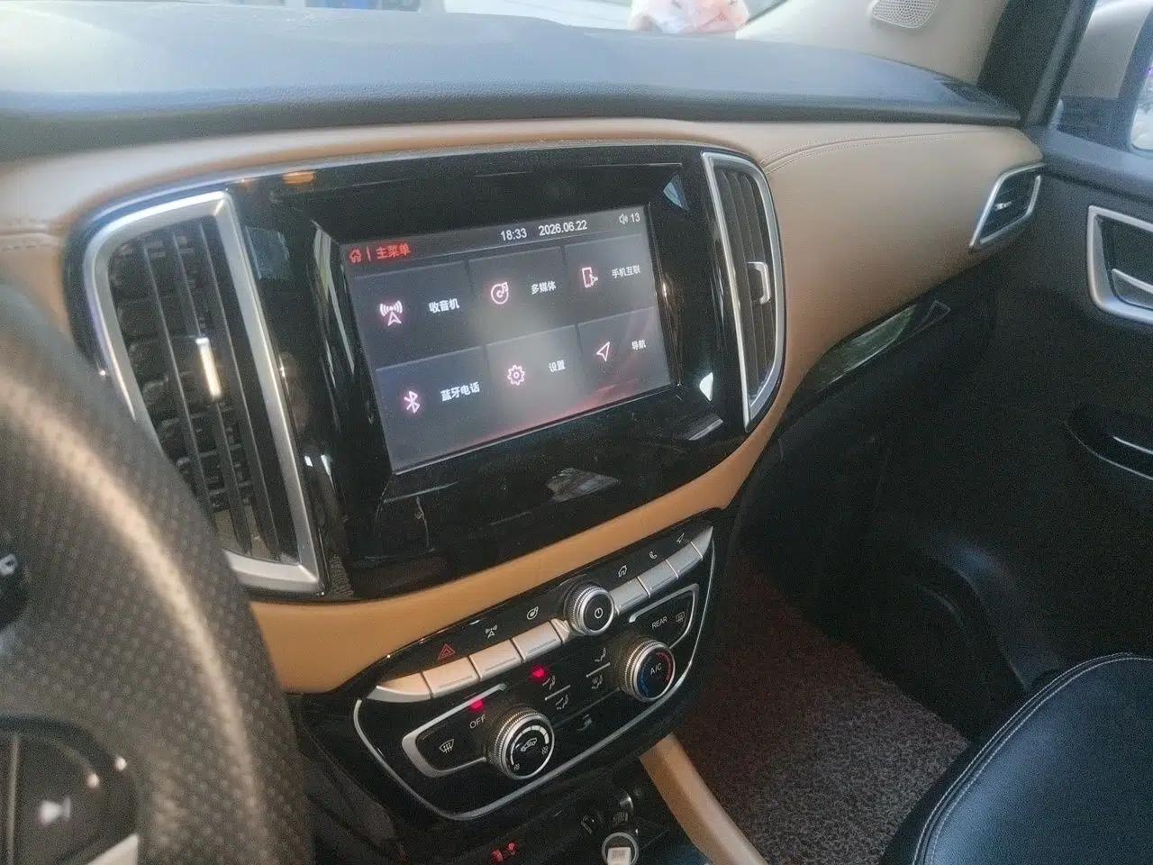 Jinbei F50 2017 1.6L Manual Luxury Model — миниатюра 13