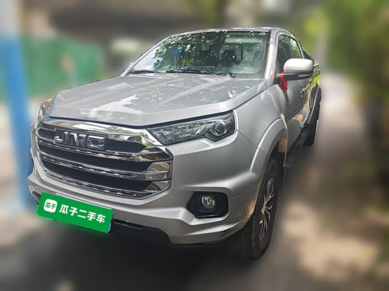 JMC Yuhu 7 2023 2.0T Manual Diesel 4x4 Comfort Plus Long Wheelbase — миниатюра 1