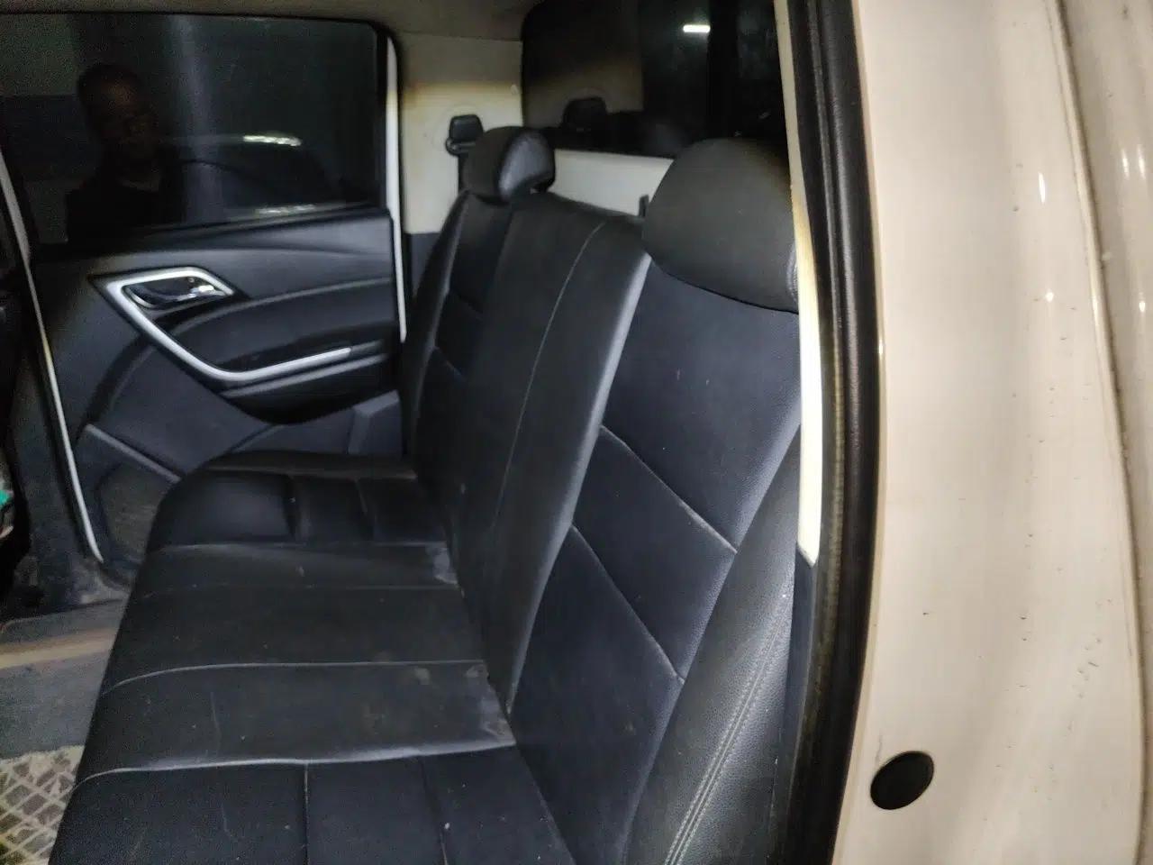 JMC Yuhu 5 2018 2.4T Classic Edition Diesel Manual 4x4 Luxury Version JX4D24A5L — миниатюра 17