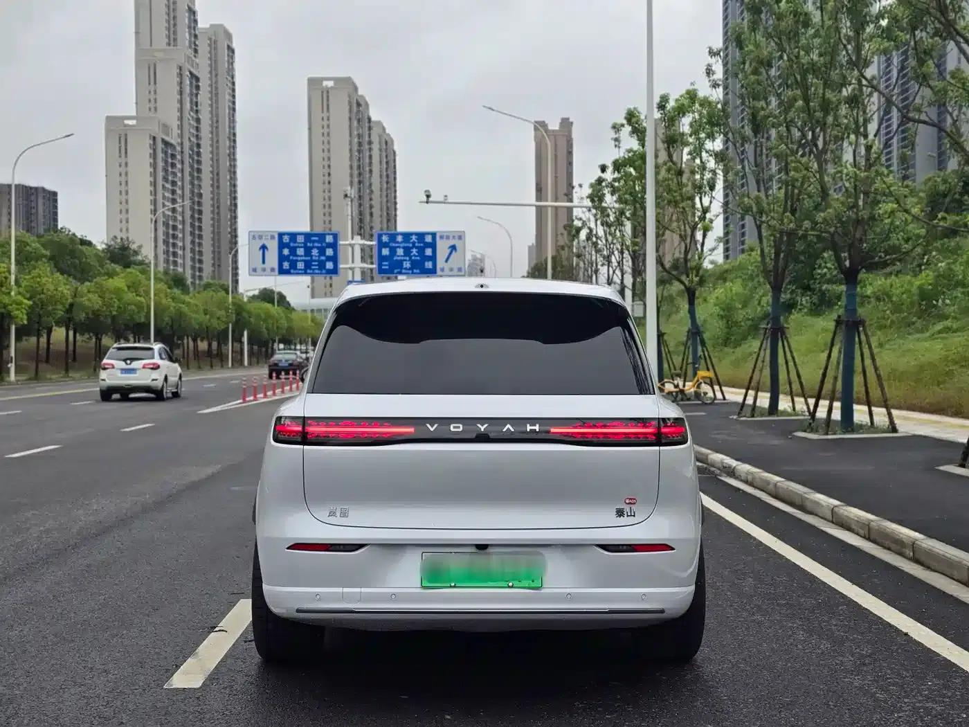 Voyah Taishan 2026 Max — миниатюра 18