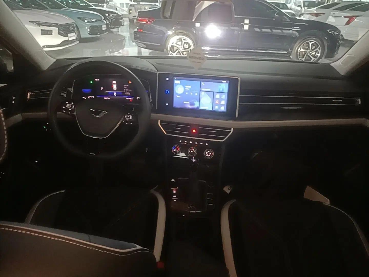Jetta VA7 2025 1.4T First-Come First-Served Edition — миниатюра 12
