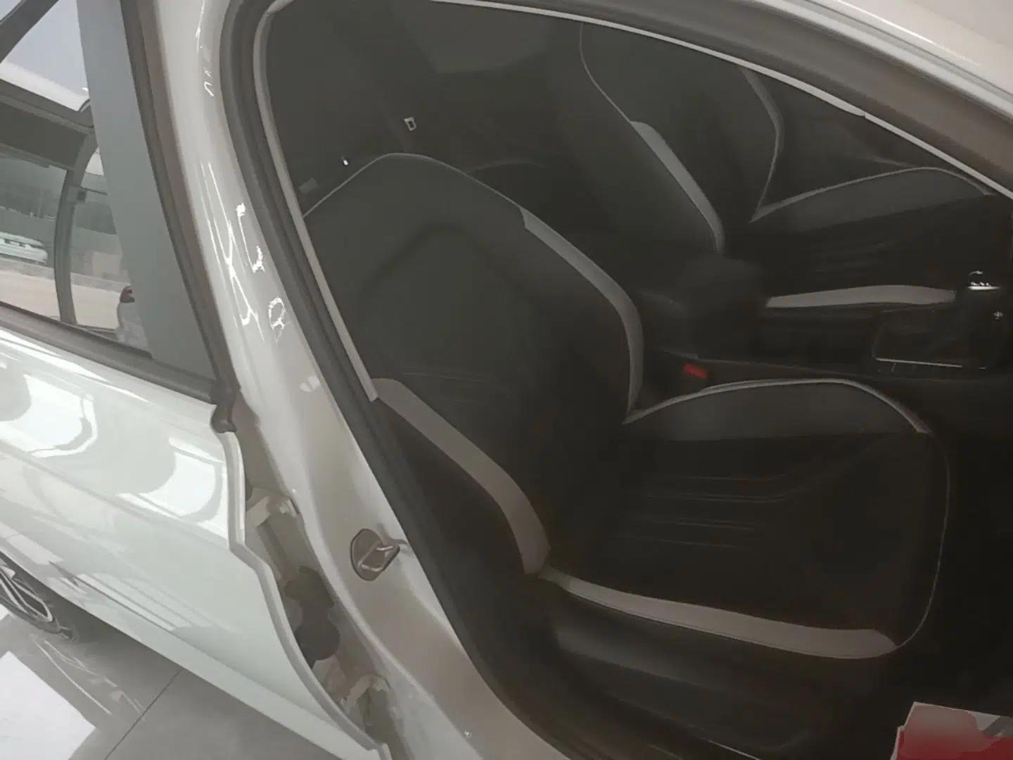 Jetta VA7 2025 1.4T First-Come First-Served Edition — миниатюра 19