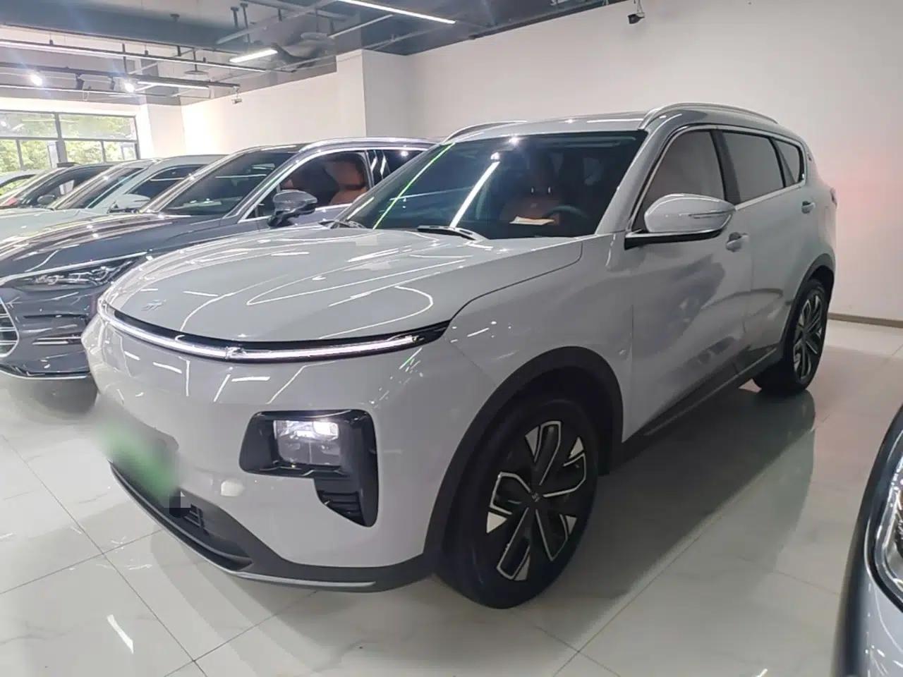 JETOUR Shanhai L7 2024 1.5T 120 km MAX 7-Seater — миниатюра 1