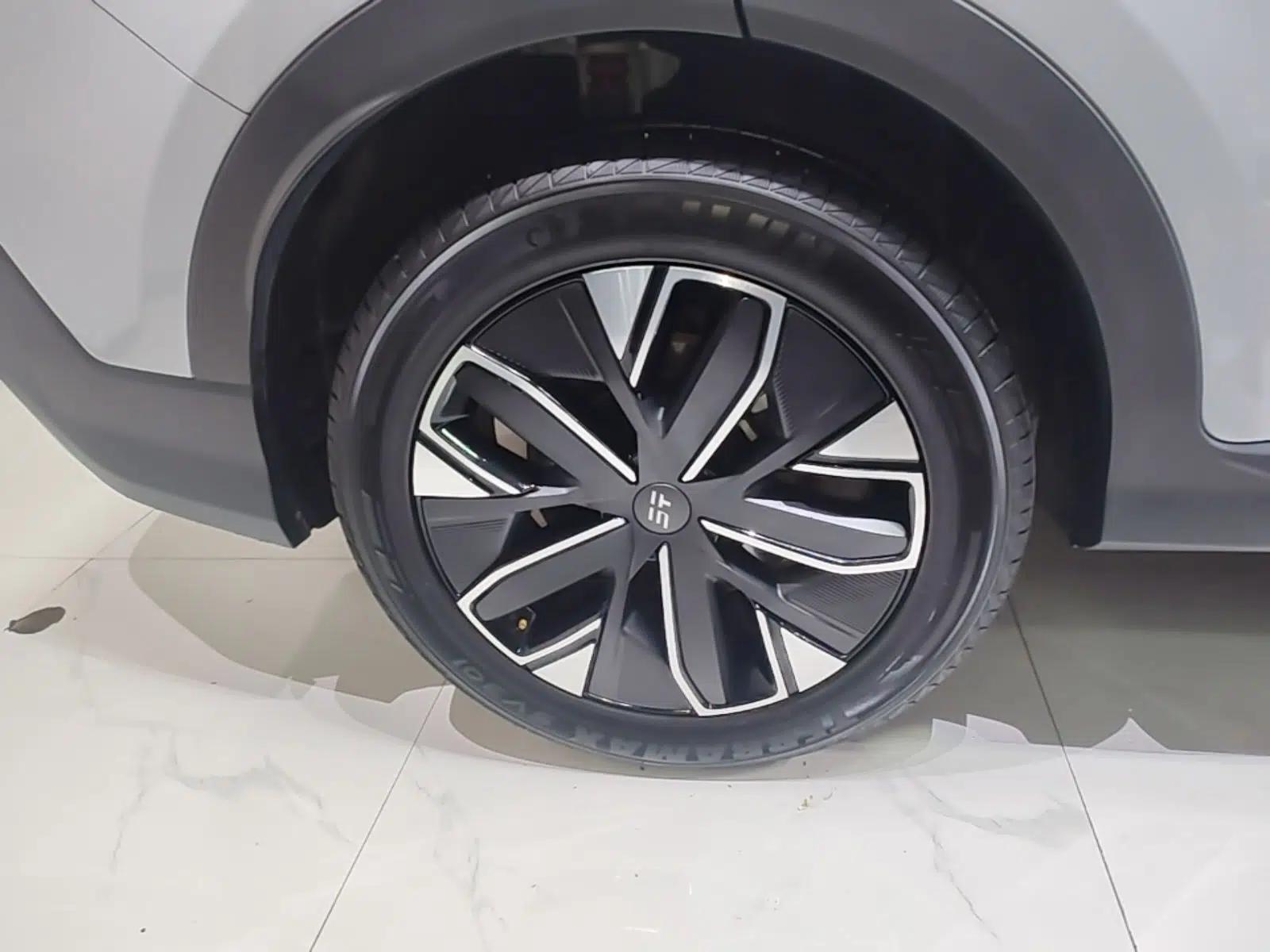 JETOUR Shanhai L7 2024 1.5T 120 km MAX 7-Seater — миниатюра 11