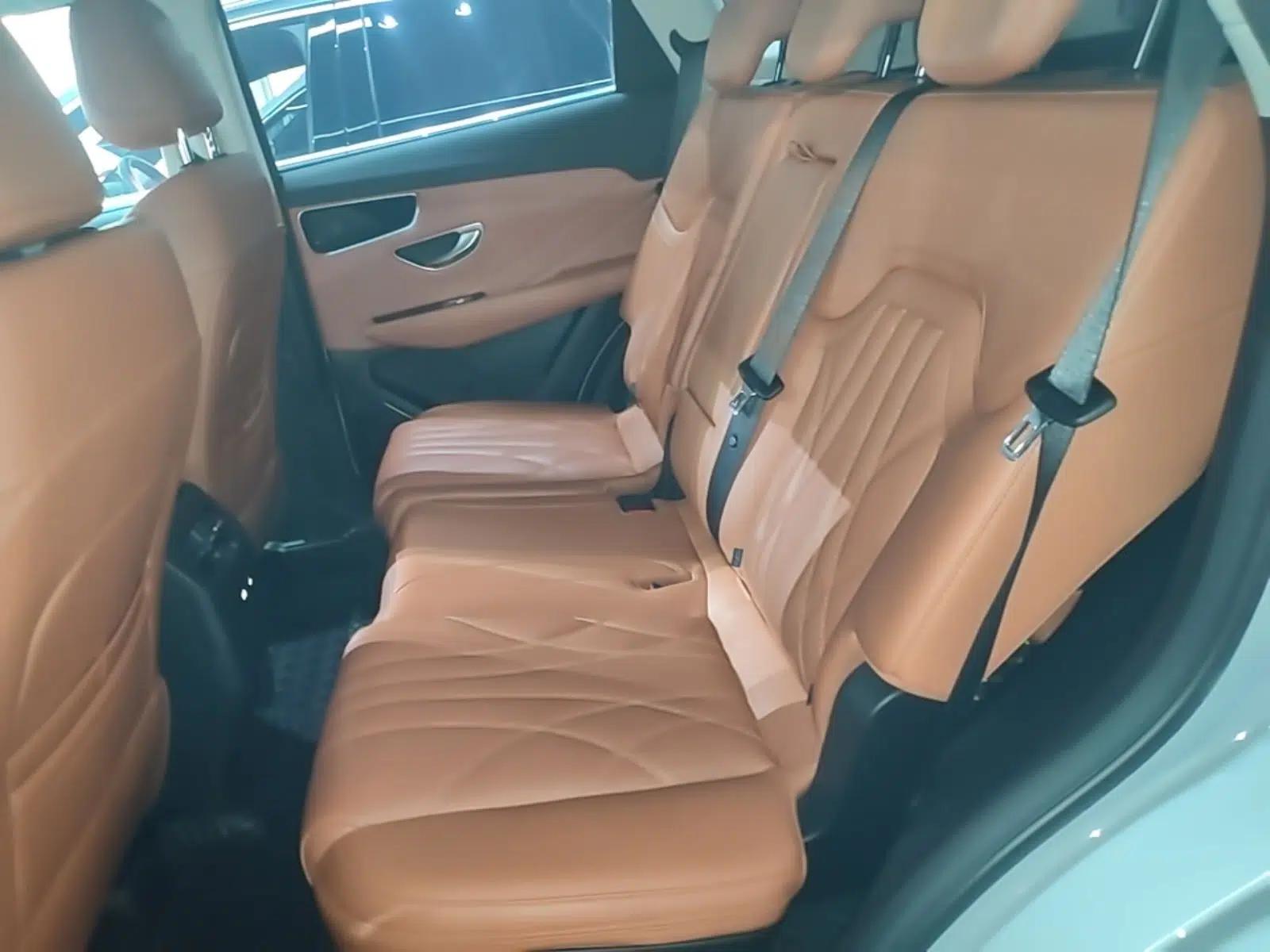 JETOUR Shanhai L7 2024 1.5T 120 km MAX 7-Seater — миниатюра 20