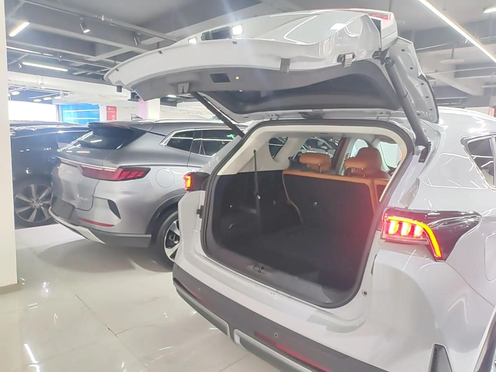 JETOUR Shanhai L7 2024 1.5T 120 km MAX 7-Seater — миниатюра 22