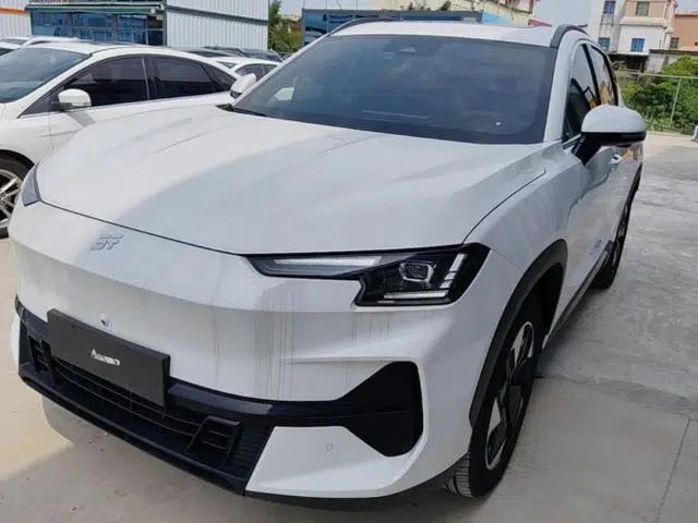 JETOUR Shanhai L6 2024 1.5TD DHT ULTRA