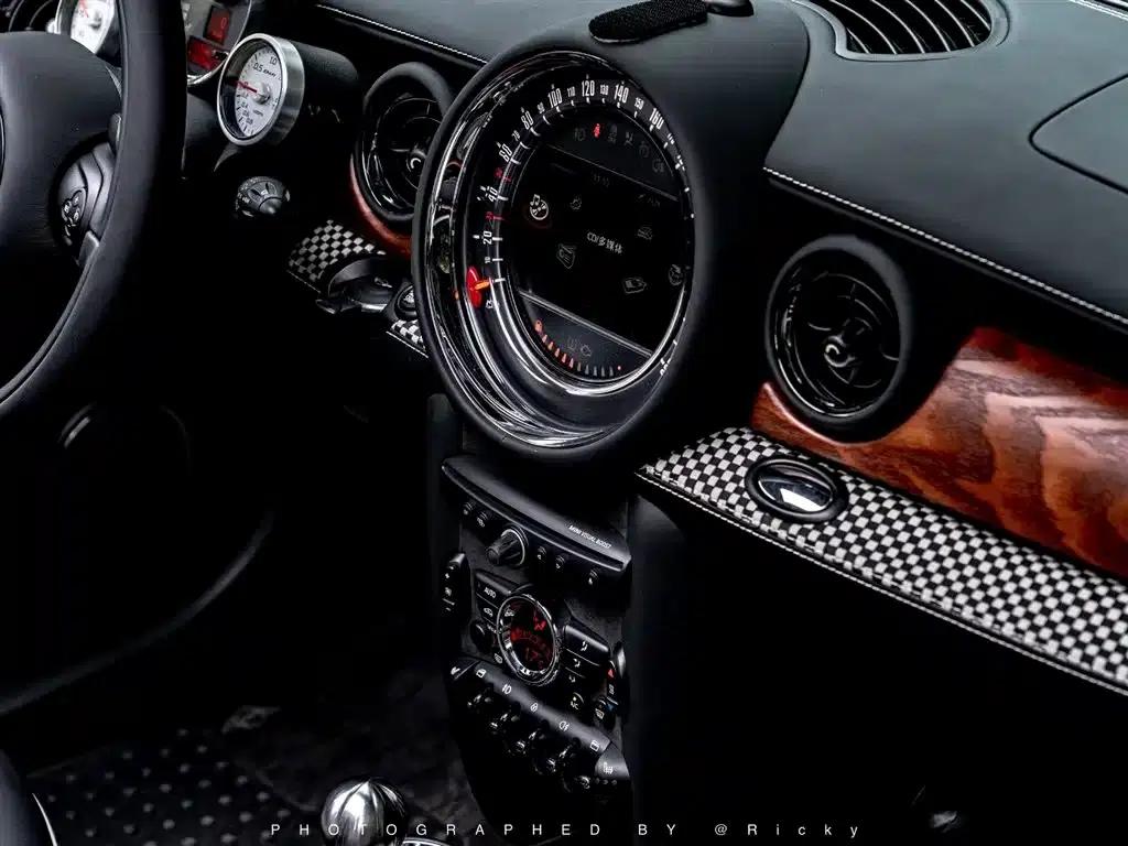 MINI JCW 2013 1.6T JOHN COOPER WORKS — миниатюра 7