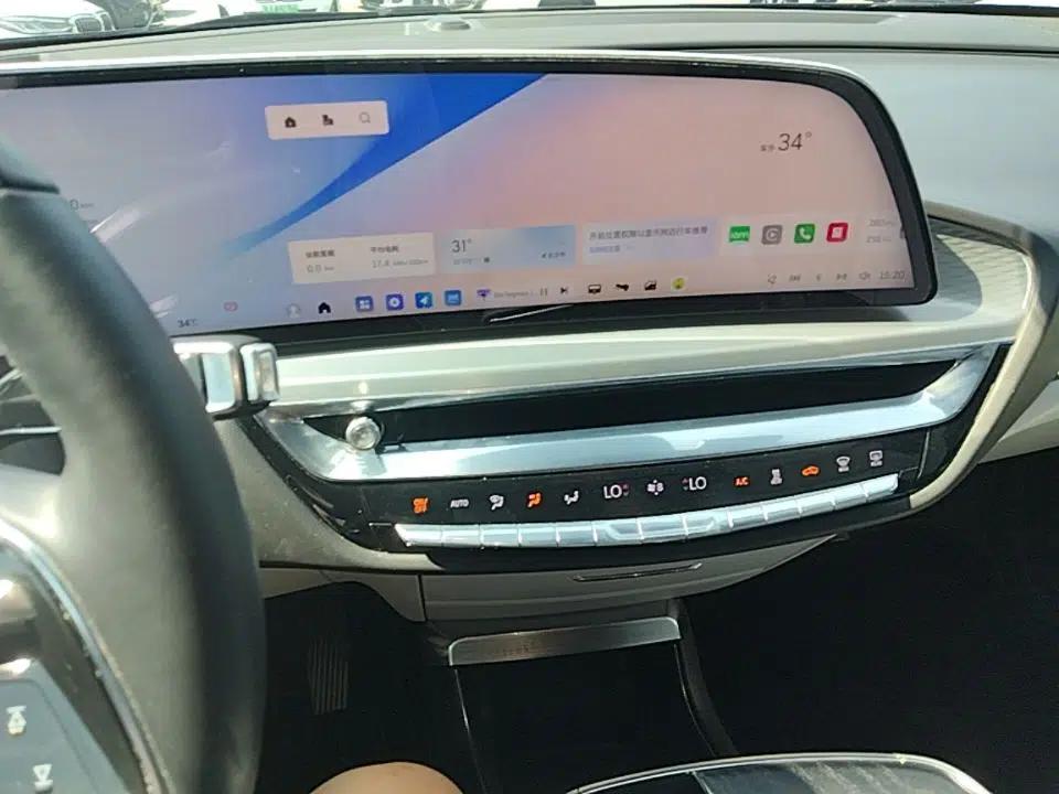 Cadillac LYRIQ 2022 Rear-Drive Long-Range Luxury Edition — миниатюра 15