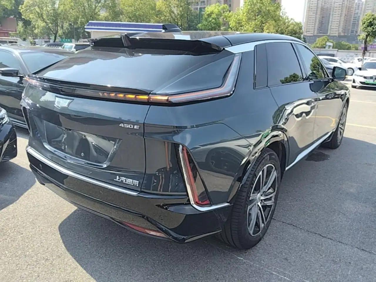 Cadillac LYRIQ 2022 Rear-Drive Long-Range Luxury Edition — миниатюра 6