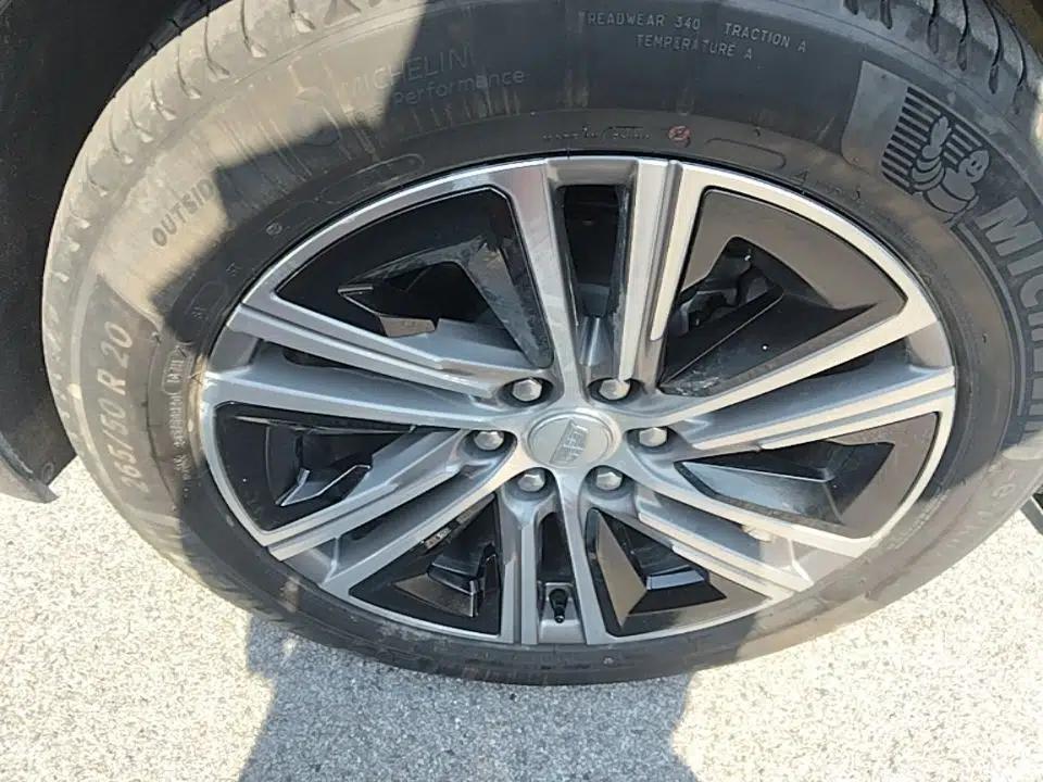Cadillac LYRIQ 2022 Rear-Drive Long-Range Luxury Edition — миниатюра 10