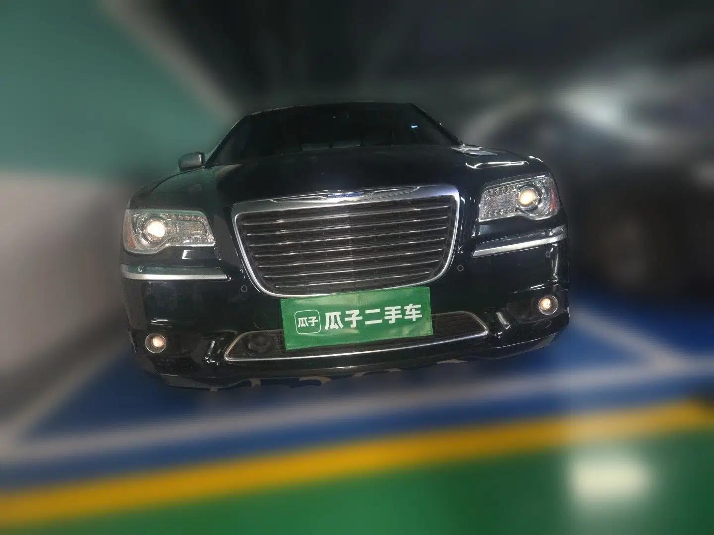 Chrysler 300C 2014 3.0L Excellence Edition — миниатюра 2