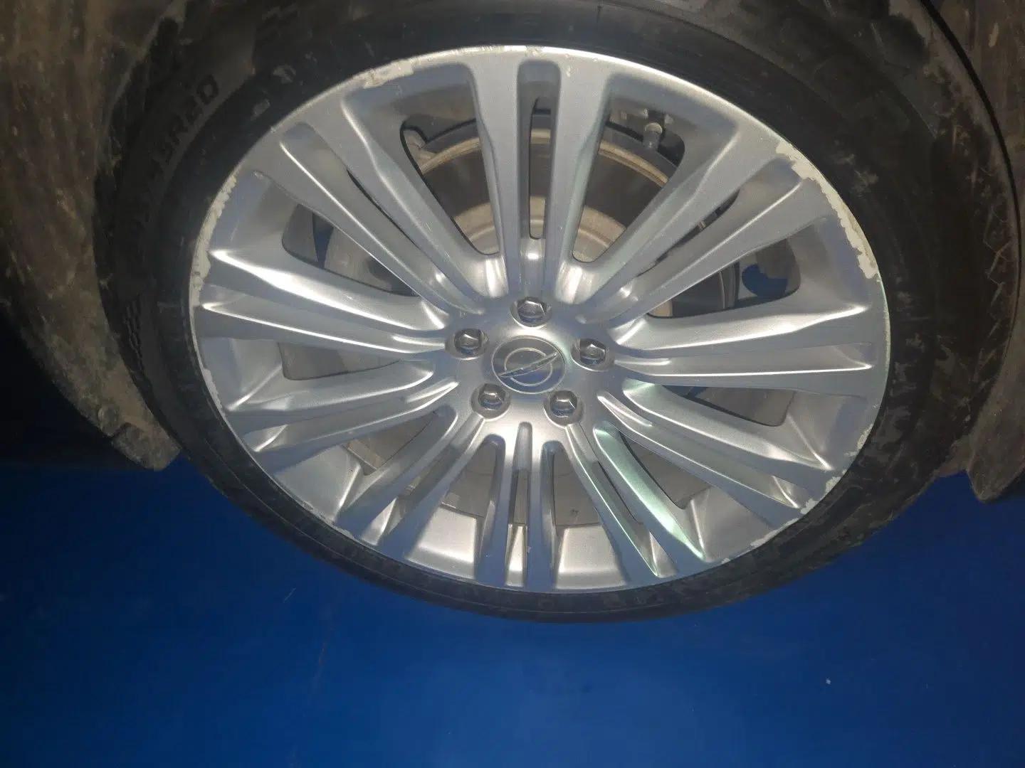 Chrysler 300C 2014 3.0L Excellence Edition — миниатюра 8