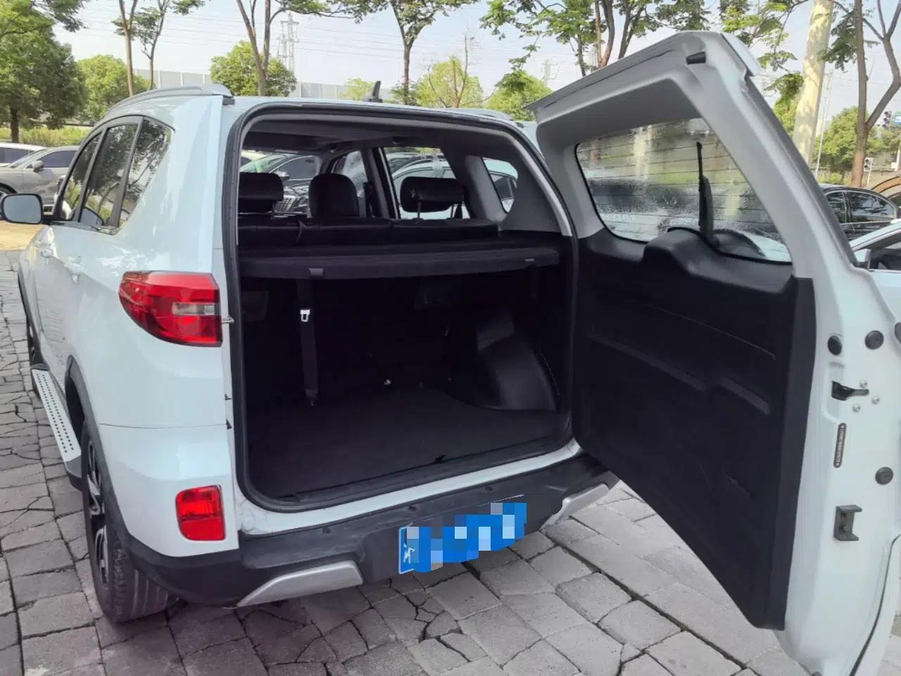 Cowin X3 2016 1.6L CVT Enthusiast Edition — миниатюра 22