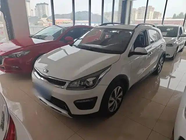 KX CROSS 2018 1.6L Automatic Sunroof Edition