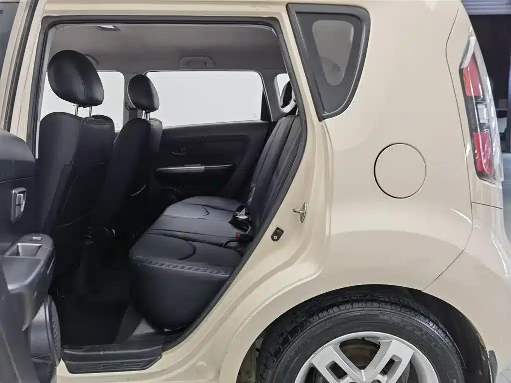 Soul 2013 1.6L MT GL — миниатюра 15