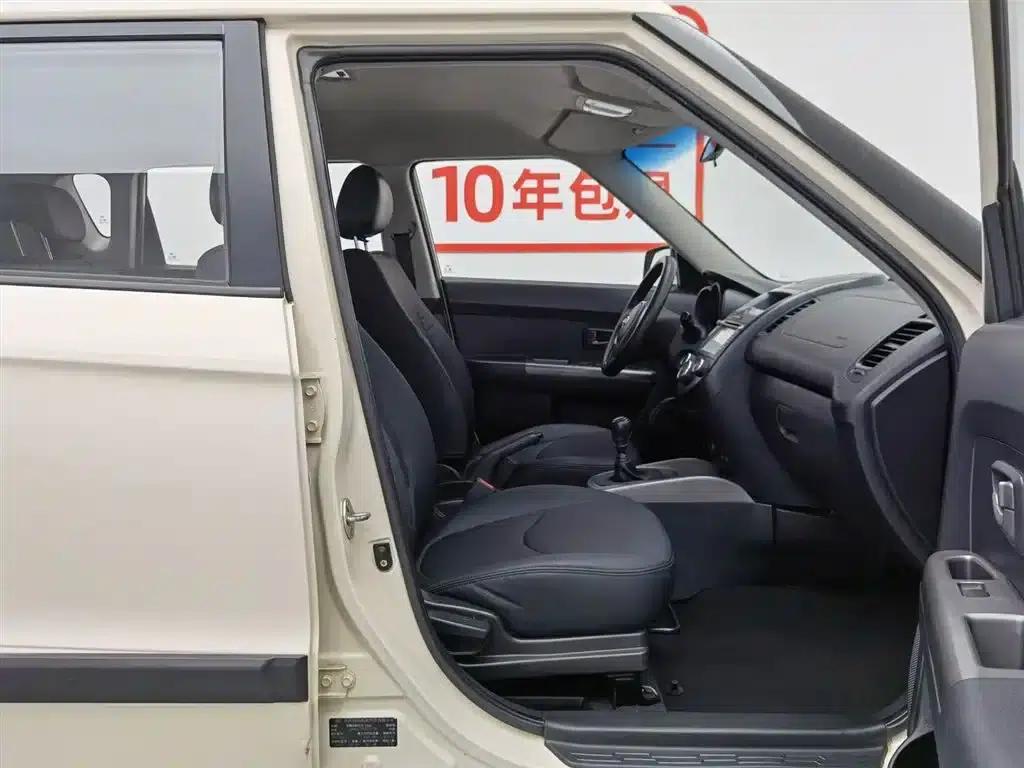 Soul 2013 1.6L MT GL — миниатюра 23