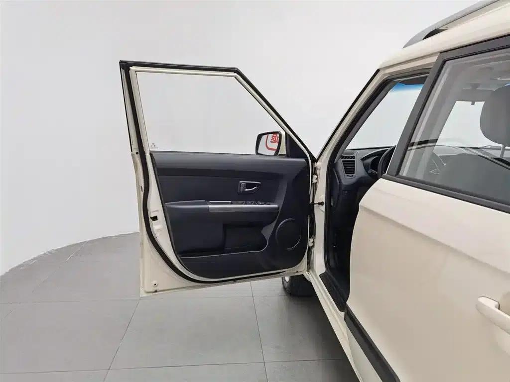 Soul 2013 1.6L MT GL — миниатюра 8