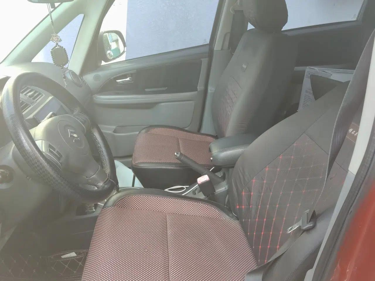 Suzuki SX4 2009 Hatchback 1.6L Automatic Sport Model — миниатюра 15