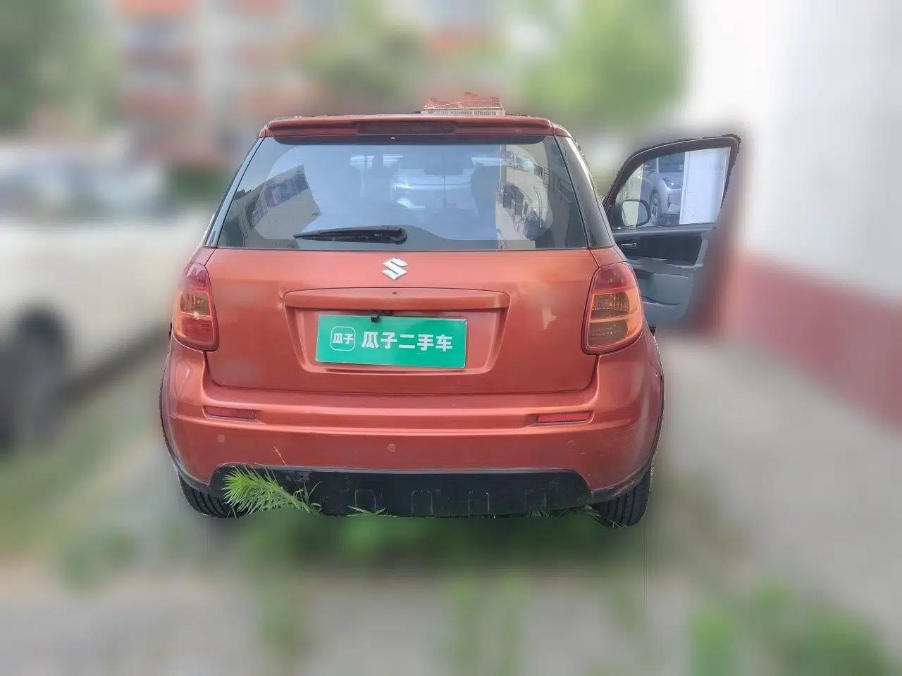 Suzuki SX4 2009 Hatchback 1.6L Automatic Sport Model — миниатюра 5
