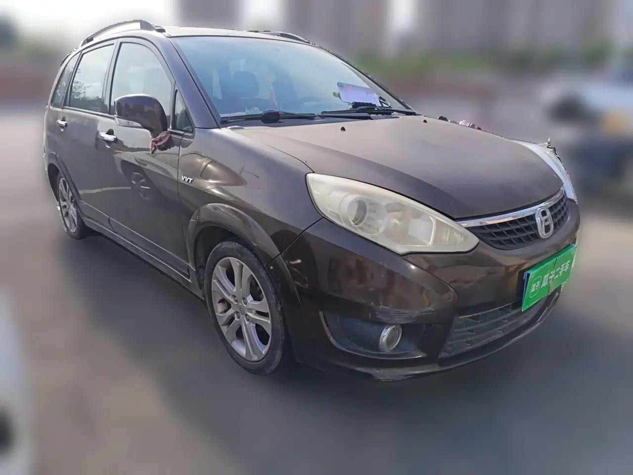 Suzuki Liana A6 2014 Hatchback 1.4L Manual Enjoyment Model — миниатюра 3