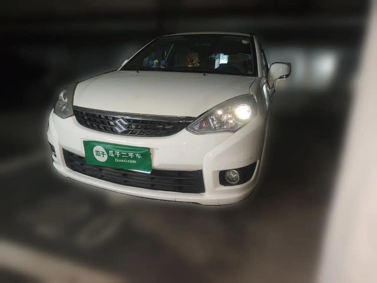 Suzuki Liana A6 2014 Hatchback 1.4L Manual Enjoyment Model — миниатюра 1