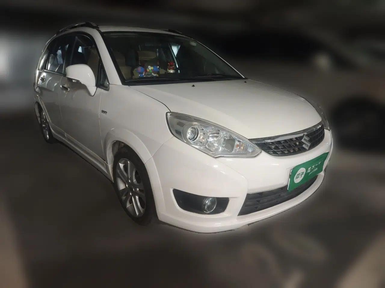 Suzuki Liana A6 2014 Hatchback 1.4L Manual Enjoyment Model — миниатюра 3