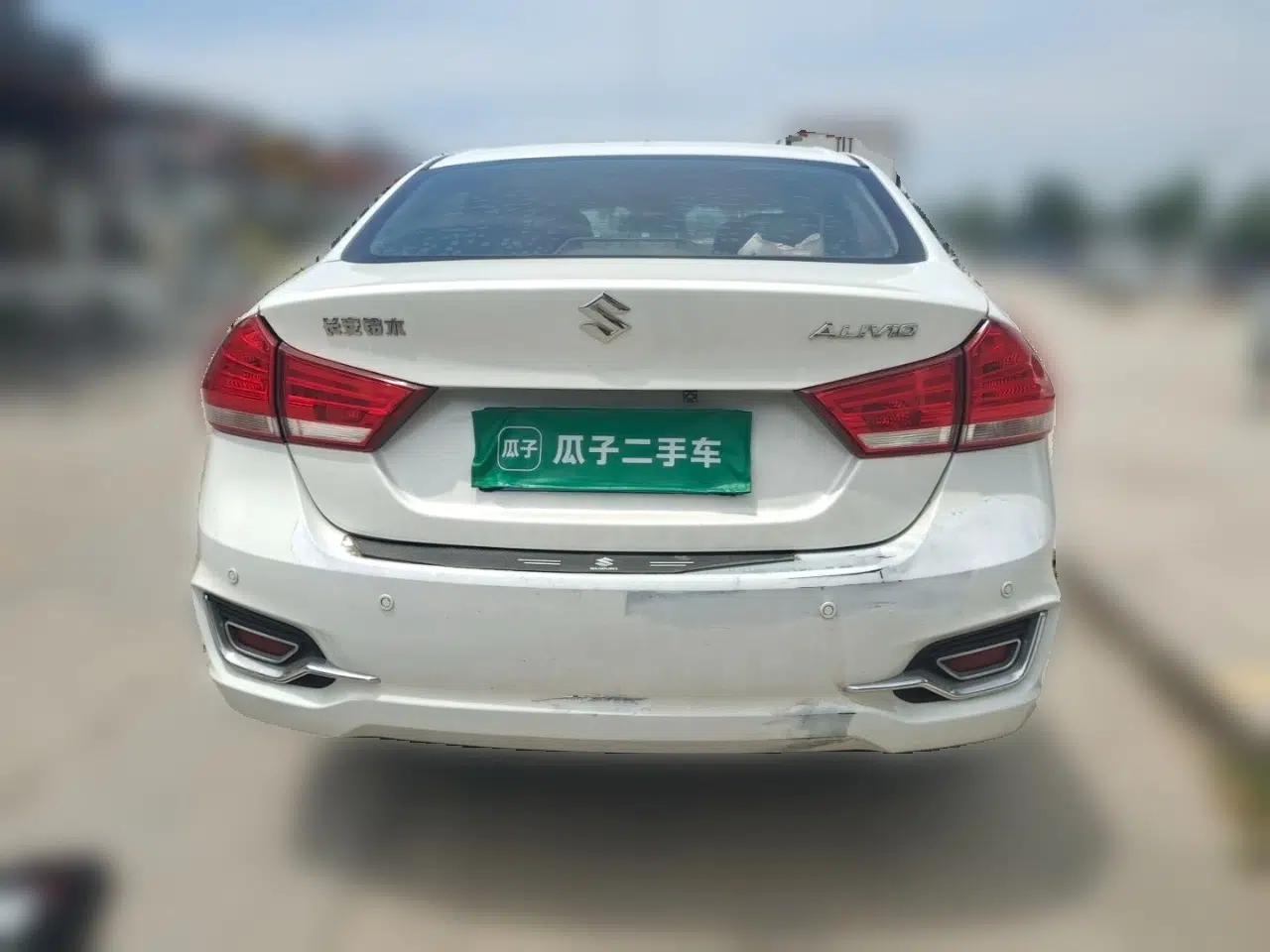 Suzuki Alivio 2015 1.6L Automatic Enjoyment Model — миниатюра 3