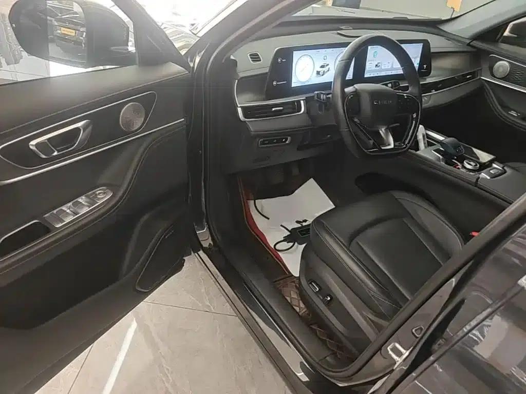 Chery Tiggo 8 PRO PHEV 2023 Champion Edition 1.5T 100km Glory Edition — миниатюра 16