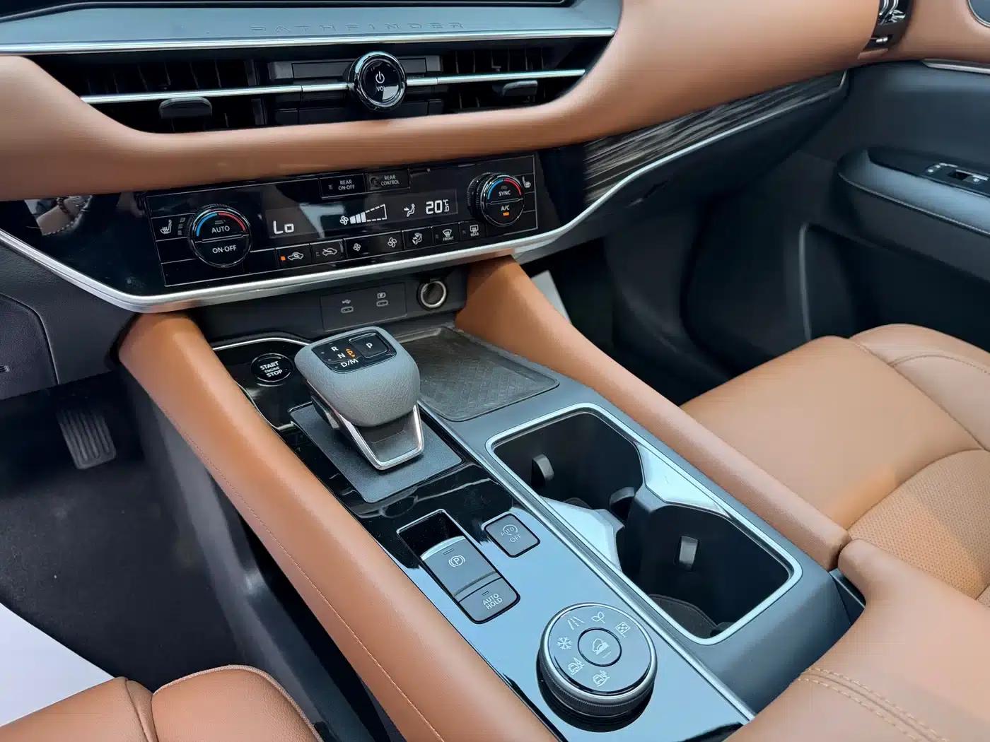 2024 Tanlu 380VC-TURBO 4WD Intelligent Driving Edition 6-Seater — миниатюра 6