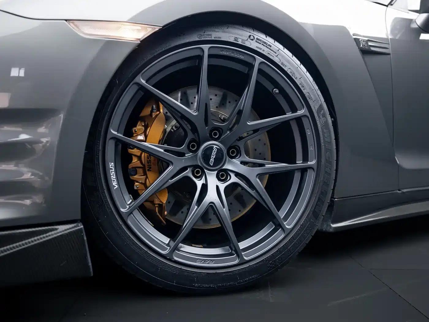 2012 Nissan GT-R 3.8T Premium Edition — миниатюра 16