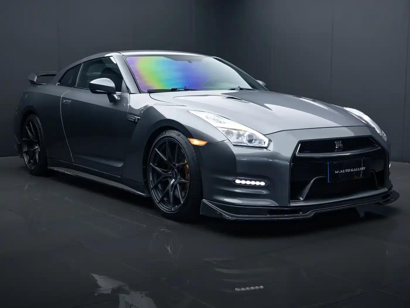2012 Nissan GT-R 3.8T Premium Edition — миниатюра 3