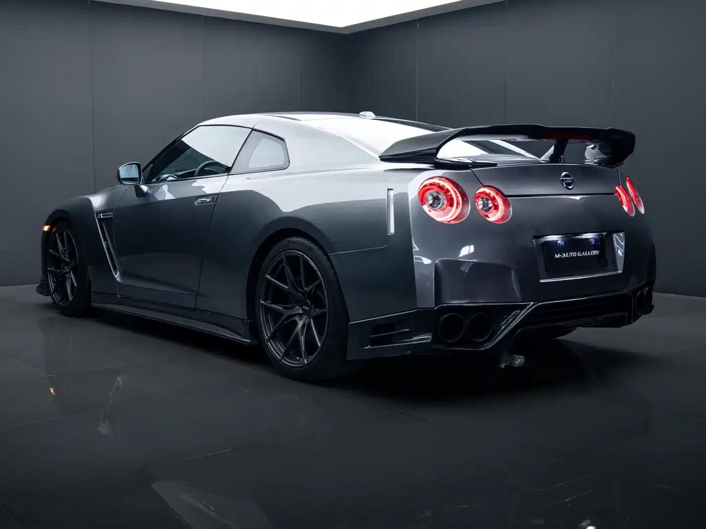 2012 Nissan GT-R 3.8T Premium Edition — миниатюра 8