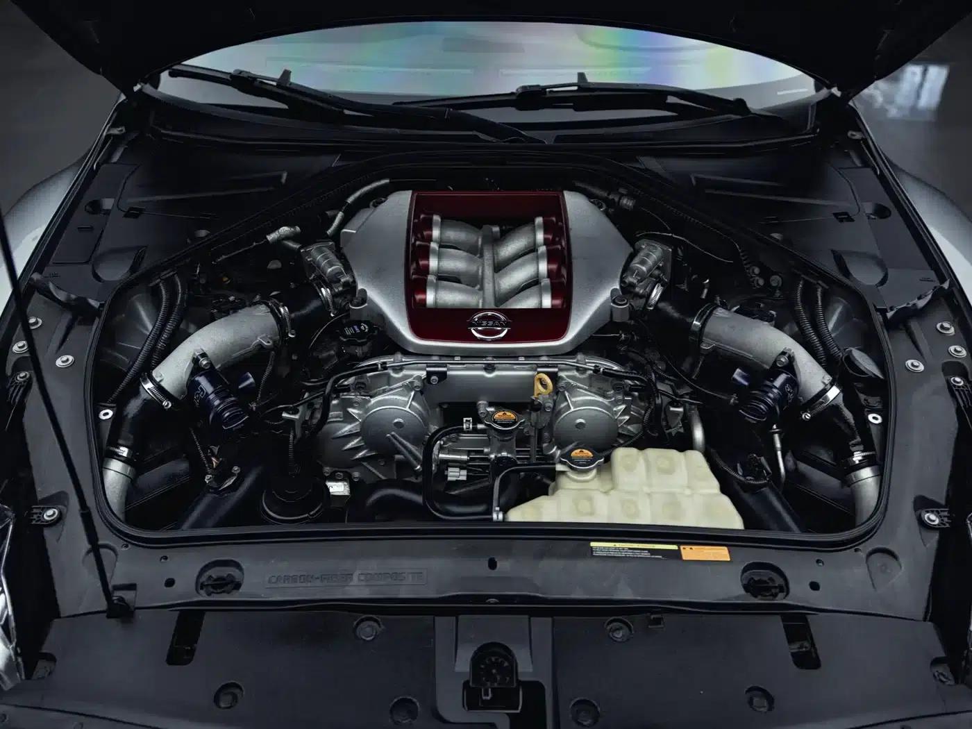 2012 Nissan GT-R 3.8T Premium Edition — миниатюра 10