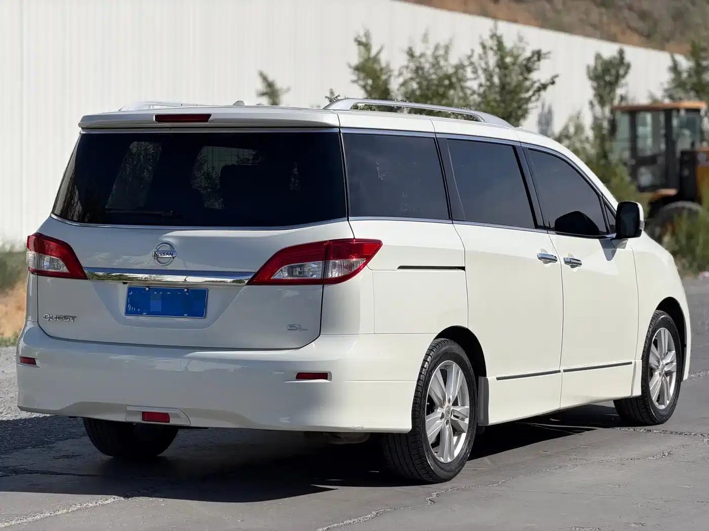 Quest 2013 3.5L SL — миниатюра 7