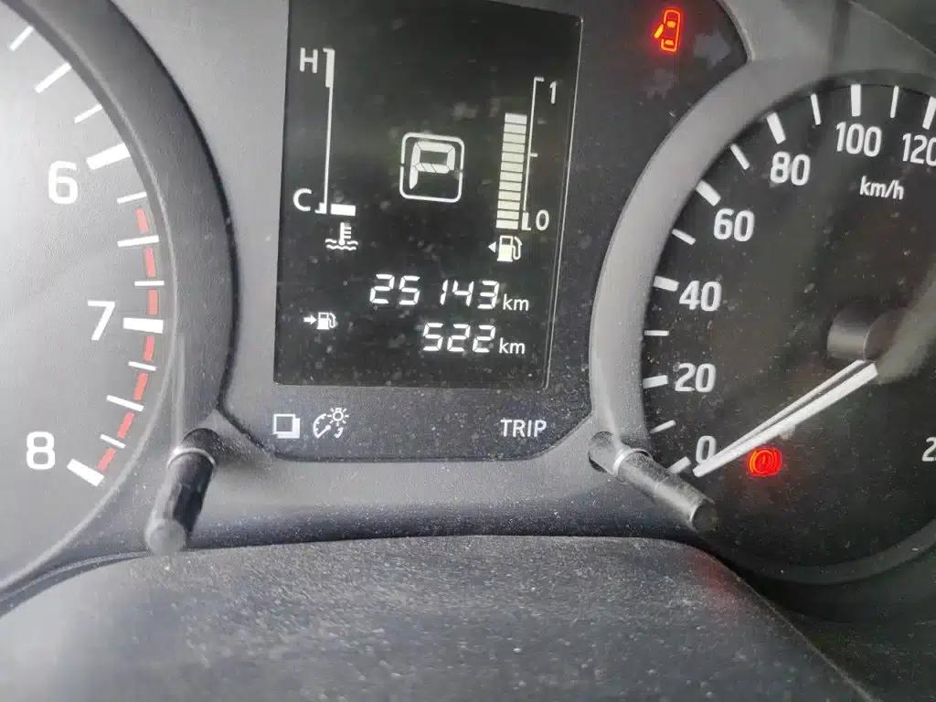 2017 Navara 2.5L Automatic 2WD Luxury Edition QR25 — миниатюра 5