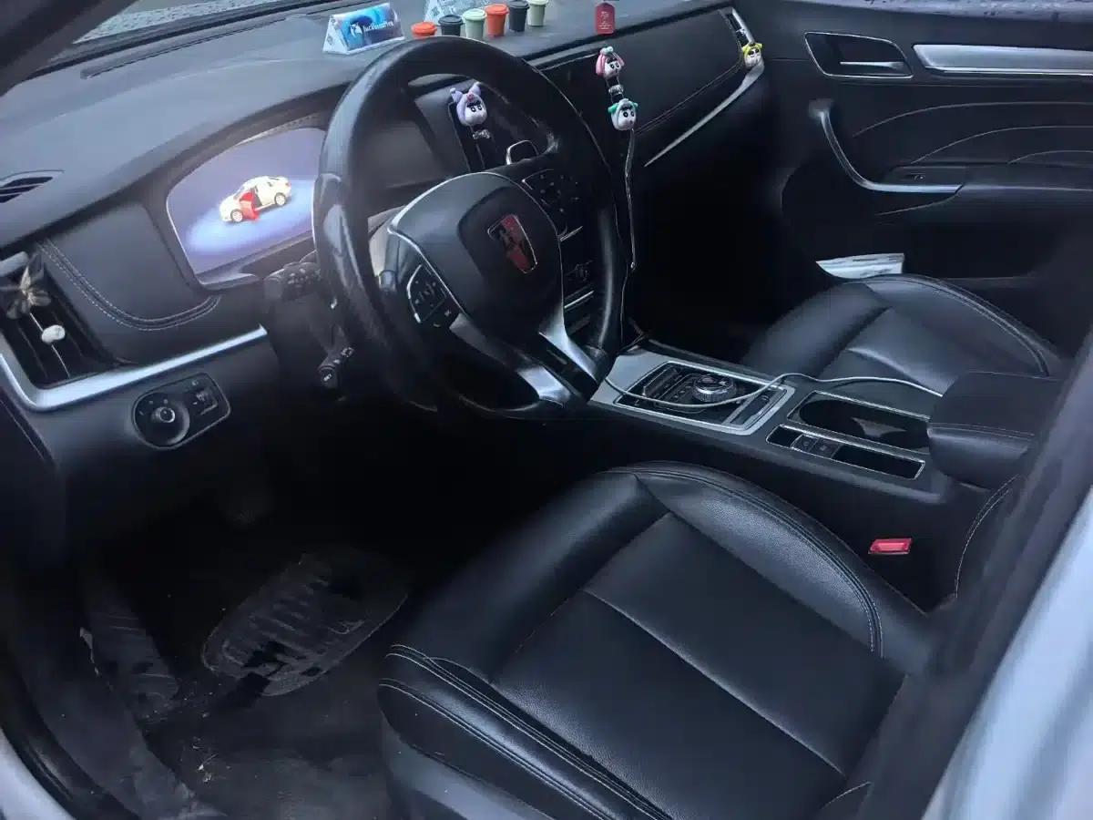 Roewe i6 New Energy 2017 45T Hybrid Connected Smart Edition — миниатюра 5