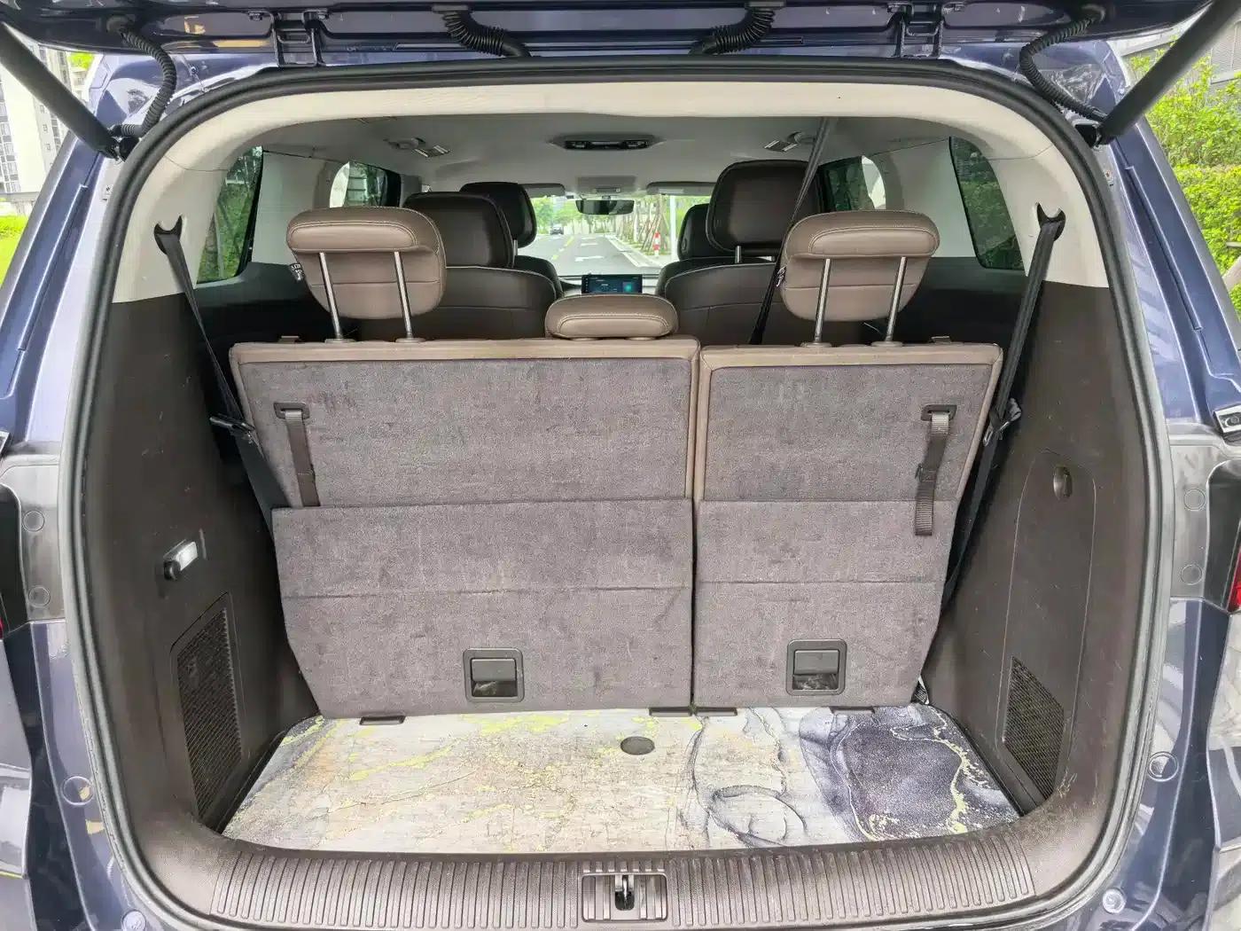Roewe iMAX8 New Energy 2022 Silver Edition — миниатюра 20