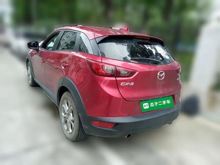 Mazda CX-3 2018 2.0L Automatic Luxury Version — миниатюра 4