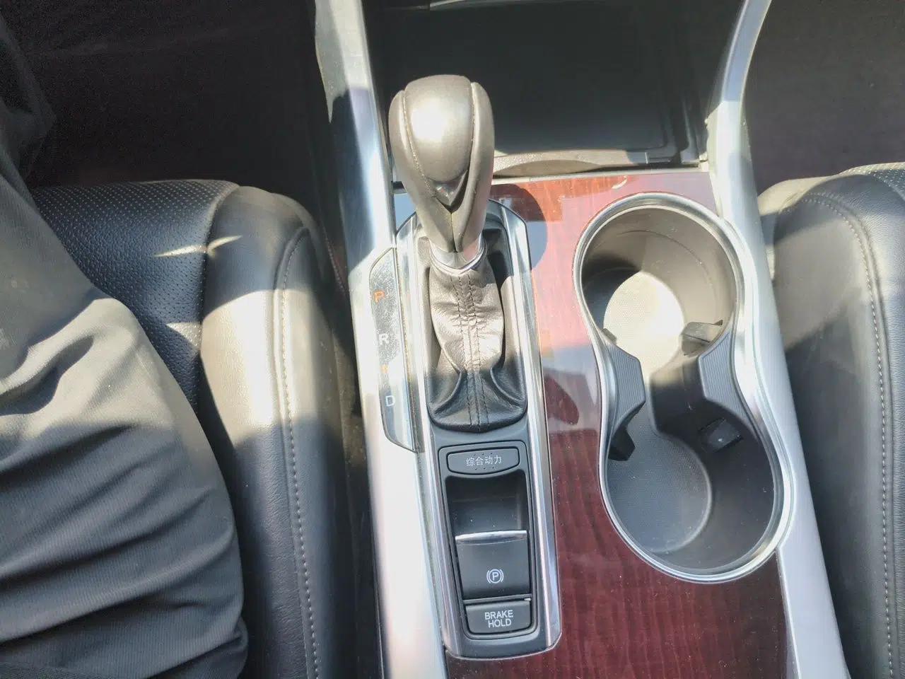 Acura TLX 2015 2.4L Elite Edition — миниатюра 14