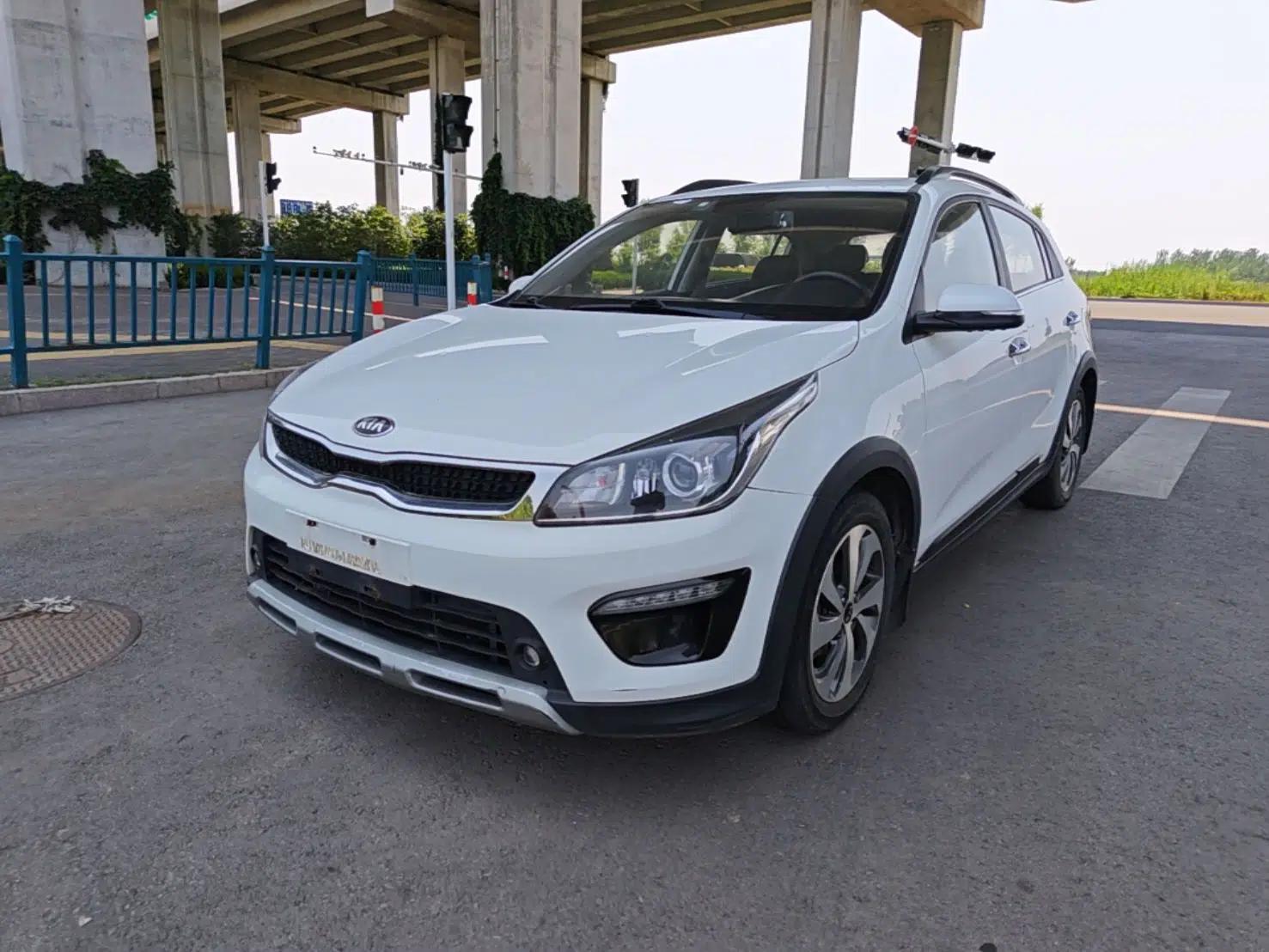 Kia KX Cross 2018 1.6L Automatic Dynamic Sunroof Version — миниатюра 1