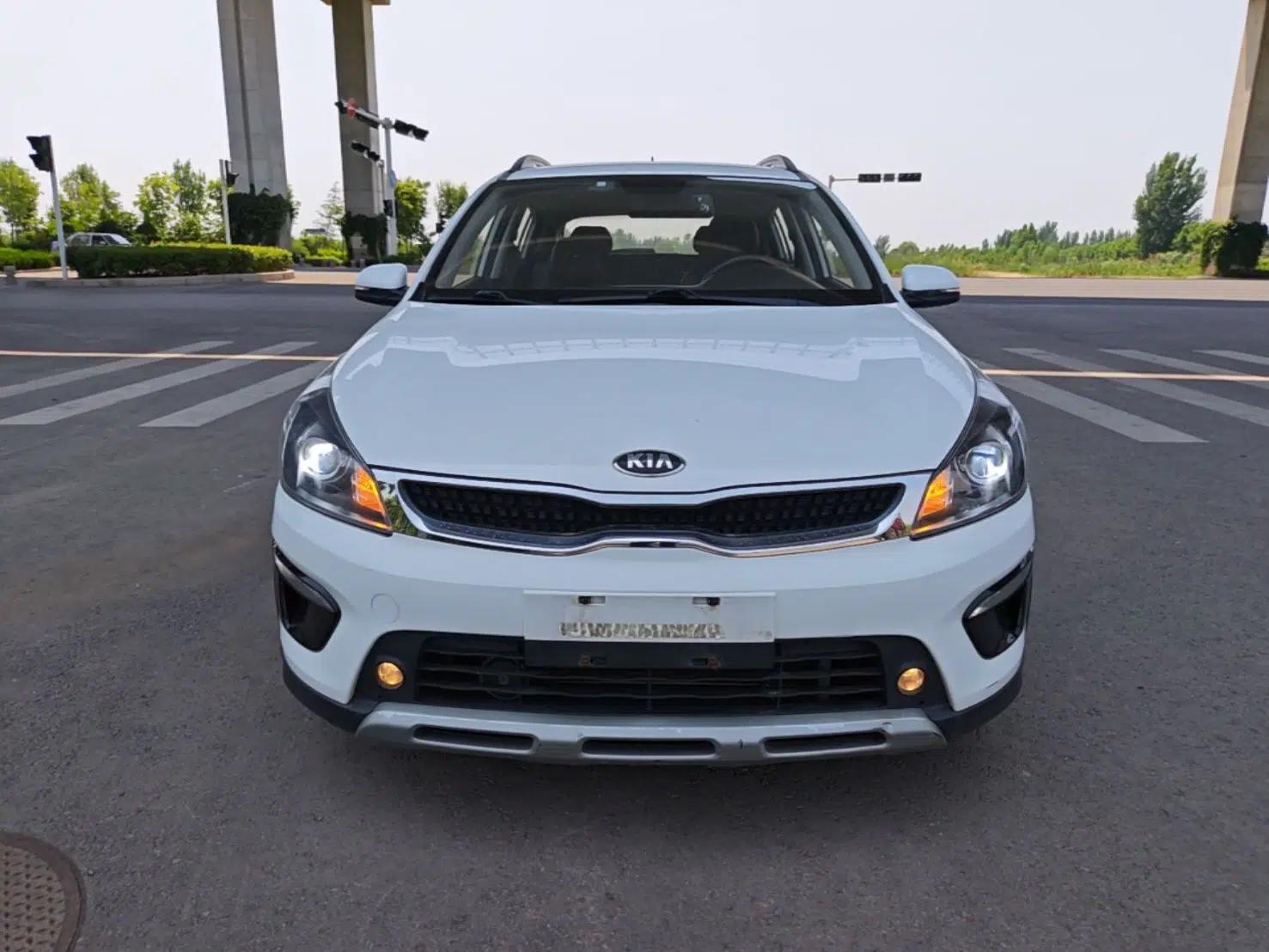 Kia KX Cross 2018 1.6L Automatic Dynamic Sunroof Version — миниатюра 2