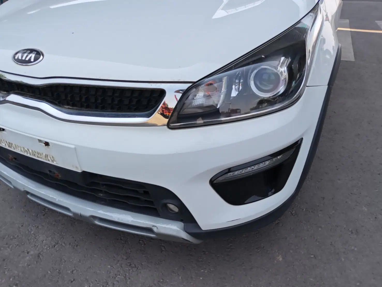 Kia KX Cross 2018 1.6L Automatic Dynamic Sunroof Version — миниатюра 8