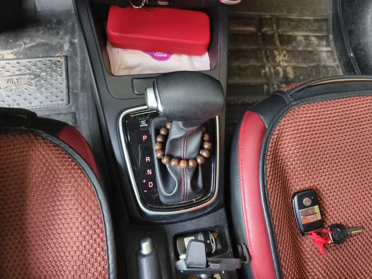 Kia KX Cross 2018 1.6L Automatic Dynamic Sunroof Version — миниатюра 14
