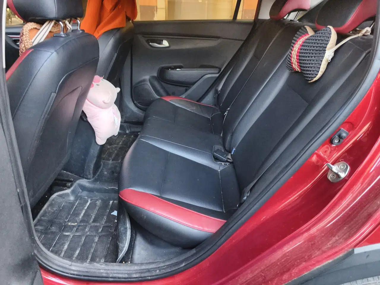 Kia KX Cross 2018 1.6L Automatic Dynamic Sunroof Version — миниатюра 17