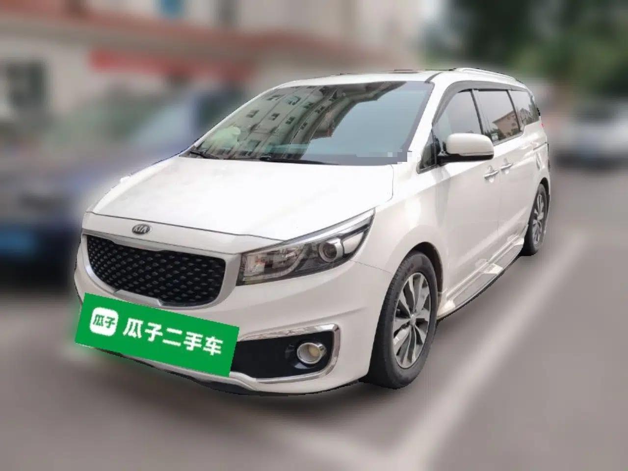 Kia Carnival 2015 3.3 GDI Luxury Edition China IV Standard — миниатюра 1
